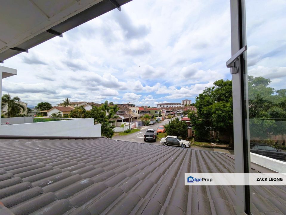 Double Storey Newly Renovated Free S&P agreement Move in conditions Taman Suria jaya, Selangor, Batu 9th Cheras