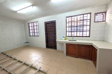 Taman Saujana Puchong