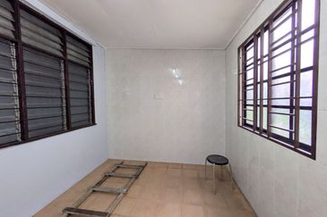 Taman Saujana Puchong