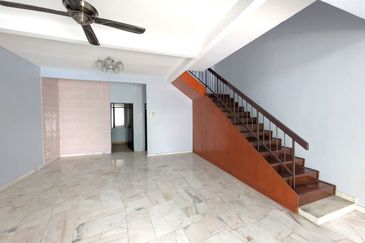 Taman Saujana Puchong