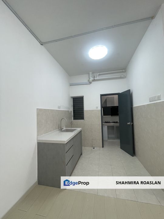 Below MV PR1MA Lakefront Cyberjaya , Selangor, Cyberjaya