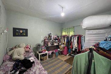 Kondo Rakyat (Desa Pantai Flat)