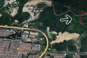 Paroi Business Center