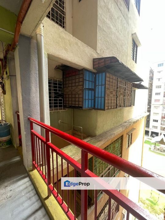 Blok Selasih Apartment Tun Teja Rawang, Selangor, Rawang