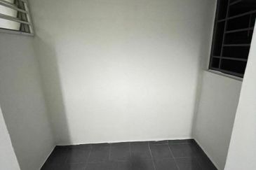 Residensi Laguna Biru 2