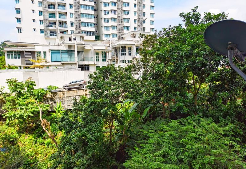 Kondo Rakyat (Desa Pantai Flat)