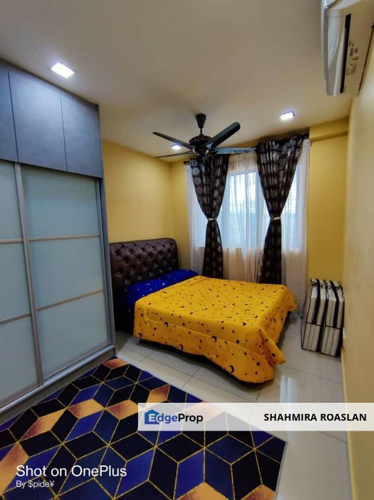 RENOVATED & PARTLY FURNISHED, Kuala Lumpur, Sentul