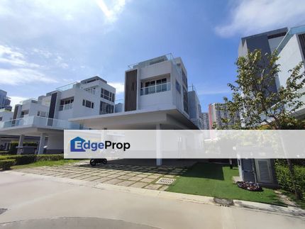 4 storey Bungalow Lakefront Villa Cyberjaya, Selangor, Cyberjaya