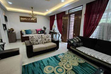  2.5 Storey Superlink House , Cyprus , Usj Heights