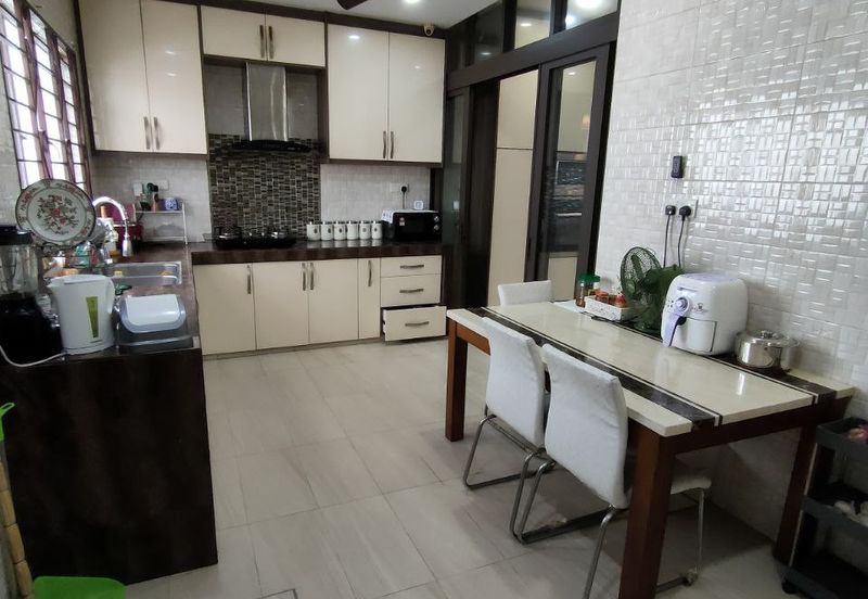  2.5 Storey Superlink House , Cyprus , Usj Heights