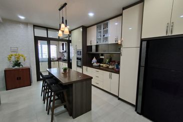  2.5 Storey Superlink House , Cyprus , Usj Heights