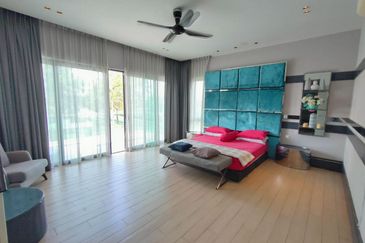Semi-D, D'Island Residence , Puchong 