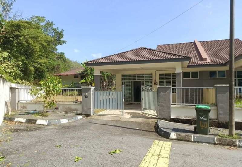 TAMAN SEMARAK - BUKIT JENUN