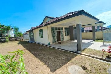 TAMAN SEMARAK - BUKIT JENUN