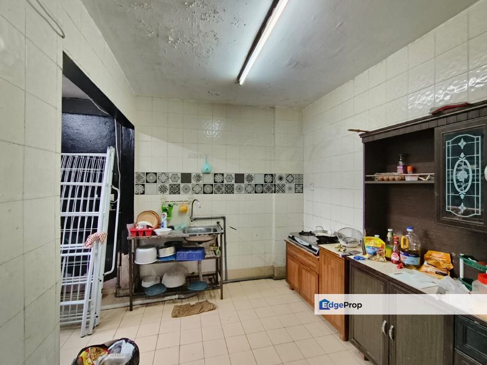 Pangsapuri Kiambang ,Taman Bukit subang,Shah Alam, Selangor, Shah Alam