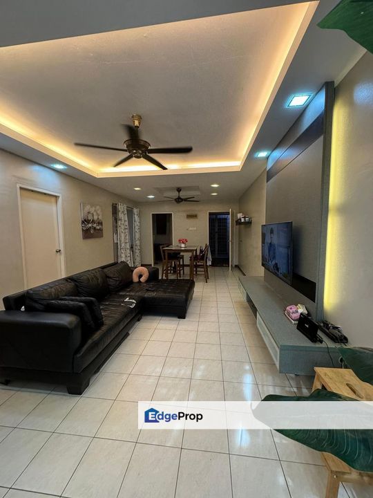 LAKEVIEW APARTMENT, TAMAN JASA PERWIRA, BATU CAVES ,SELANGOR ❗Renovated ❗End Lot, Selangor, Batu Caves 