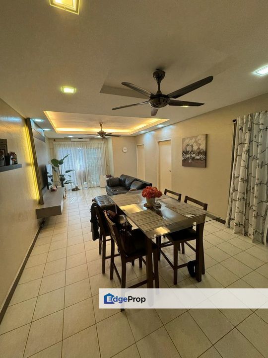 LAKEVIEW APARTMENT, TAMAN JASA PERWIRA, BATU CAVES ,SELANGOR ❗Renovated ❗End Lot, Selangor, Batu Caves 