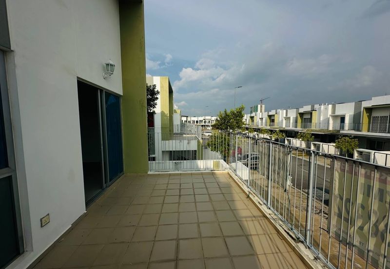 Casa Wood, CyberSouth