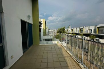 Casa Wood, CyberSouth