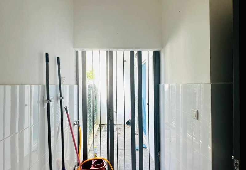 Casa Wood, CyberSouth