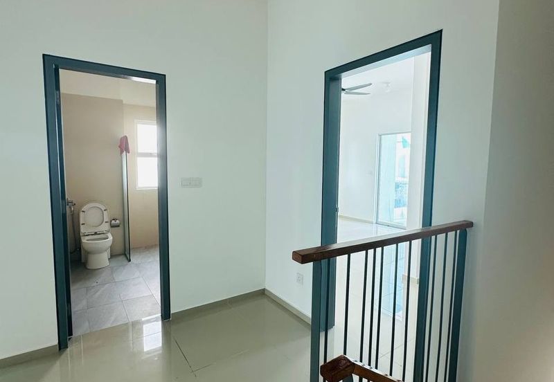 Casa Wood, CyberSouth