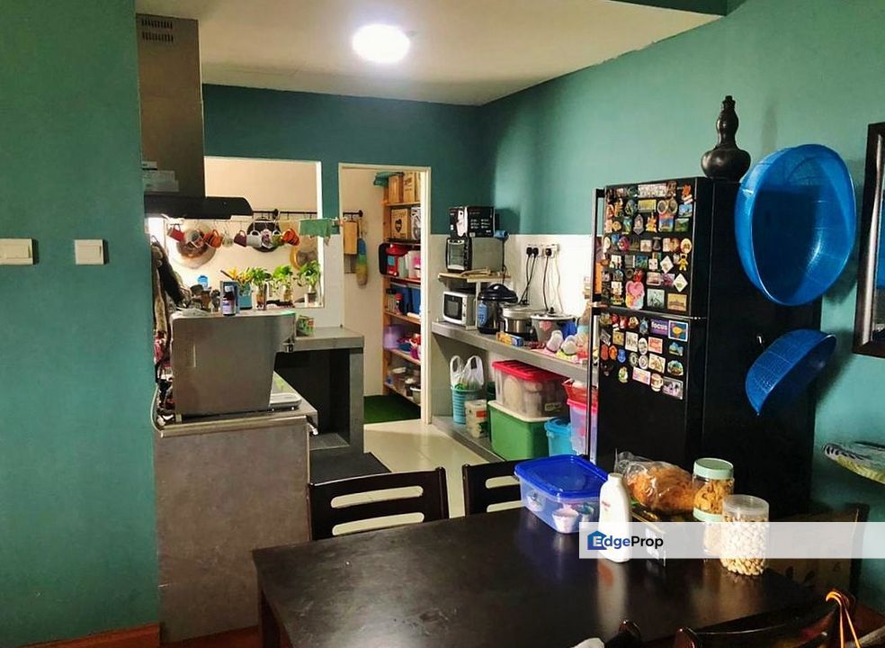 APARTMENT SURIA PUTRA, BUKIT RAHMAN PUTRA, Selangor, Sungai Buloh