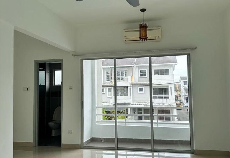 Savanna Executive Suites @ Southville City