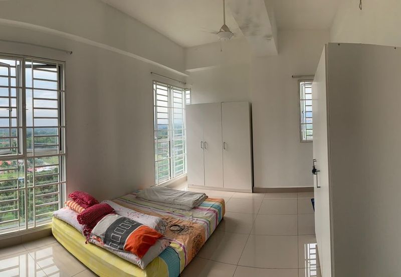 Seri Tijanni Condominium