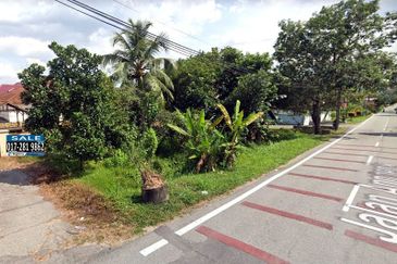 Tanah Lot Banglo Kg Dato Abu Bakar Baginda