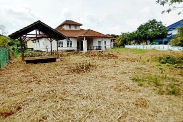 Tanah Lot Banglo Kg Dato Abu Bakar Baginda