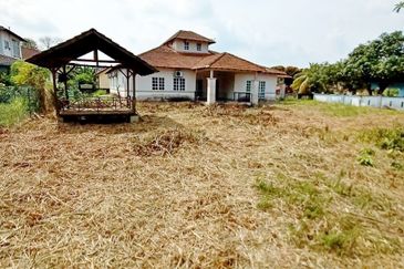 Tanah Lot Banglo Kg Dato Abu Bakar Baginda