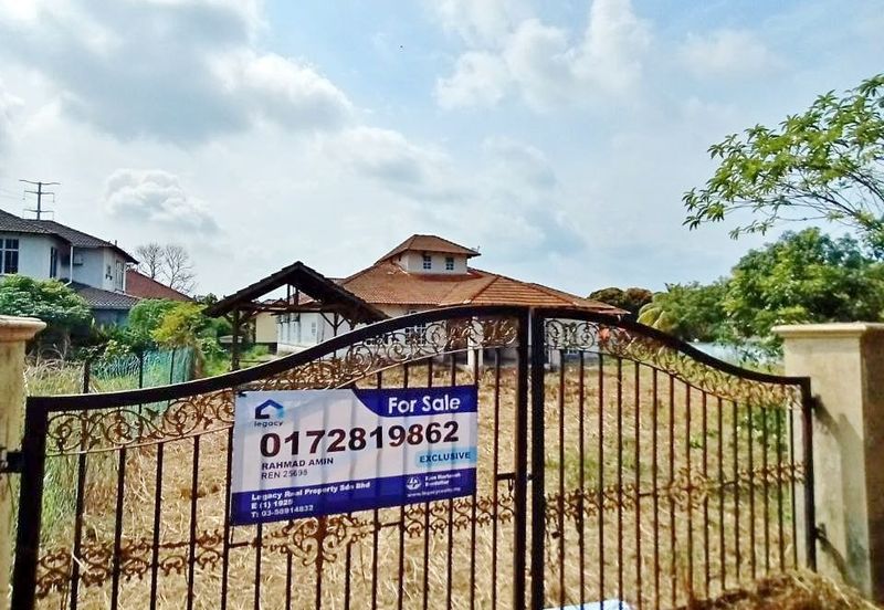 Tanah Lot Banglo Kg Dato Abu Bakar Baginda