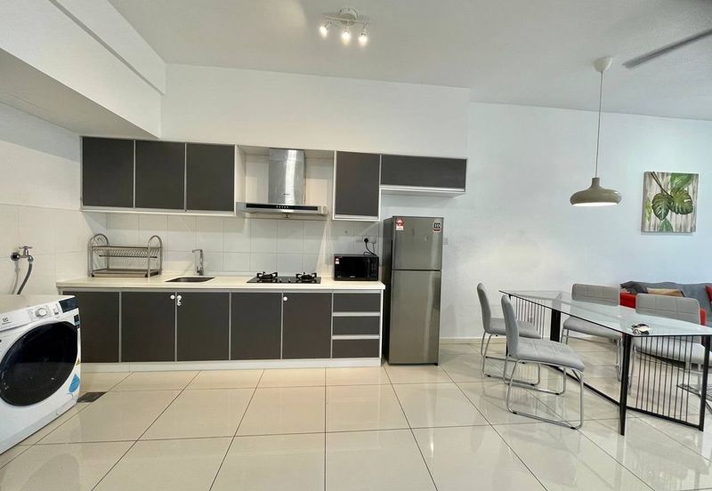 Renai Jelutong Residences