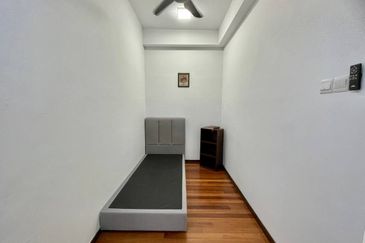 Renai Jelutong Residences