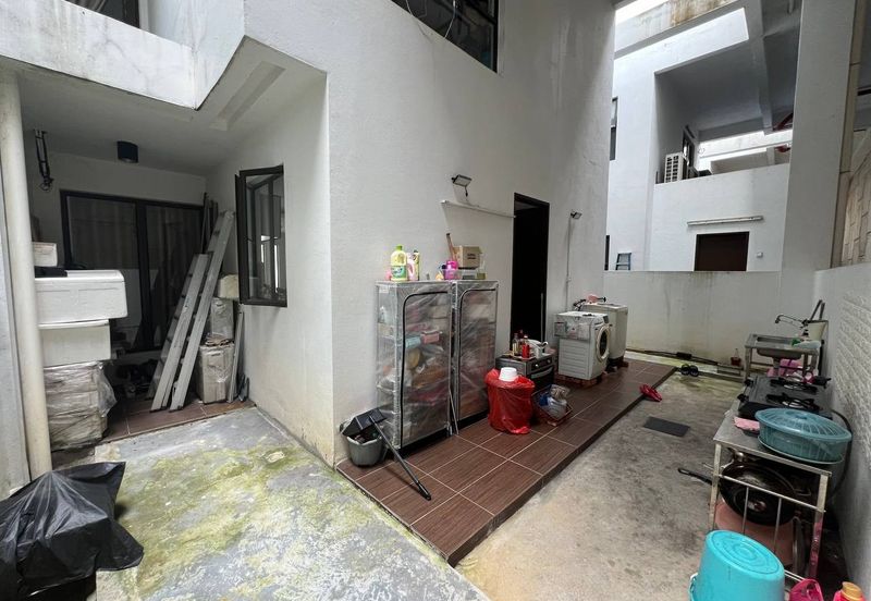 Cahaya SPK, Seksyen U9