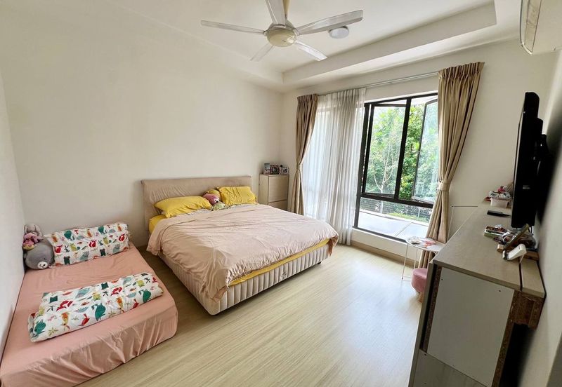 Cahaya SPK, Seksyen U9