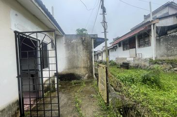 🔥FOR SALE ] TAMAN TELIPOT