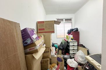 Freehold Single Kasturi Bukit Beruntung