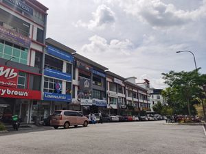 Seremban Oasis First floor shop Office for Rent for Rental @RM1,600 By ...