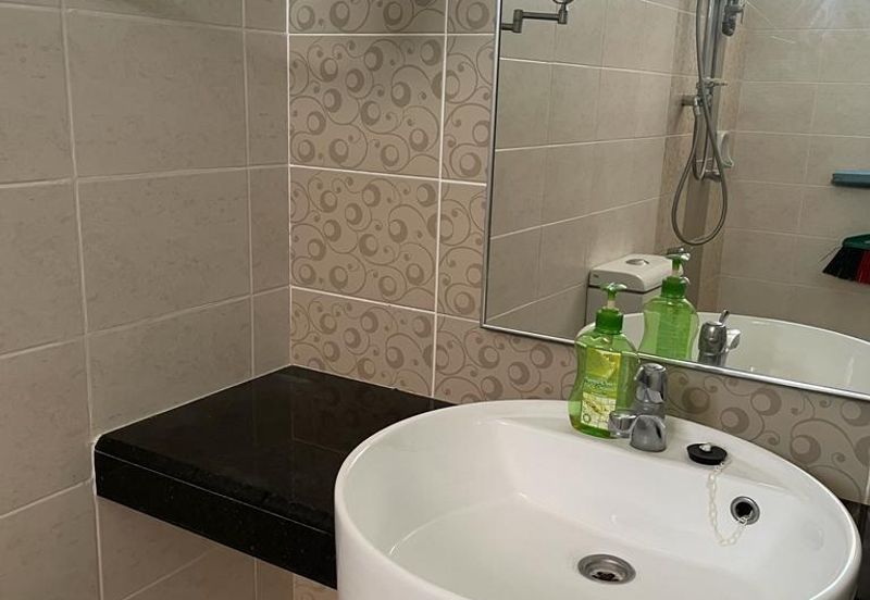 BANDAR ENSTEK (JENTAYU)