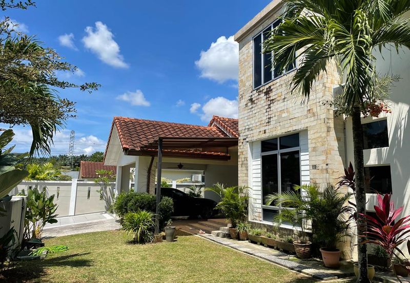 BANDAR ENSTEK (JENTAYU)