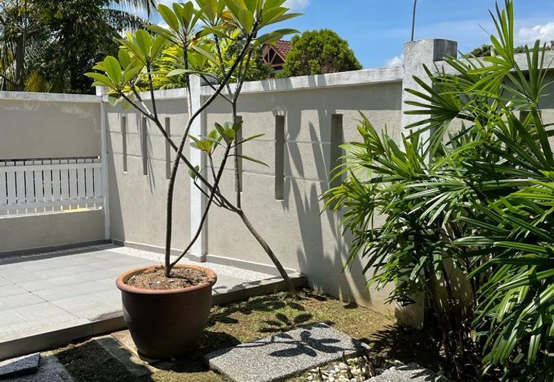 BANDAR ENSTEK (JENTAYU)