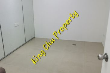 Jalan Dato Bandar Tunggal