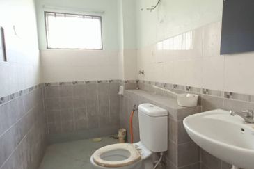 VISION HOMES @SEREMBAN 2