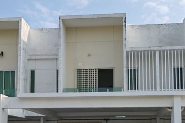 HIJAYU 3B @ BANDAR SRI SENDAYAN