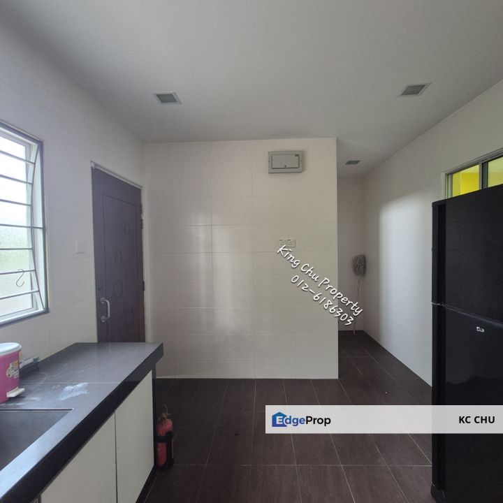 Seremban 2 Well Kept Double Storey Terrace for Sale , Negeri Sembilan, Seremban