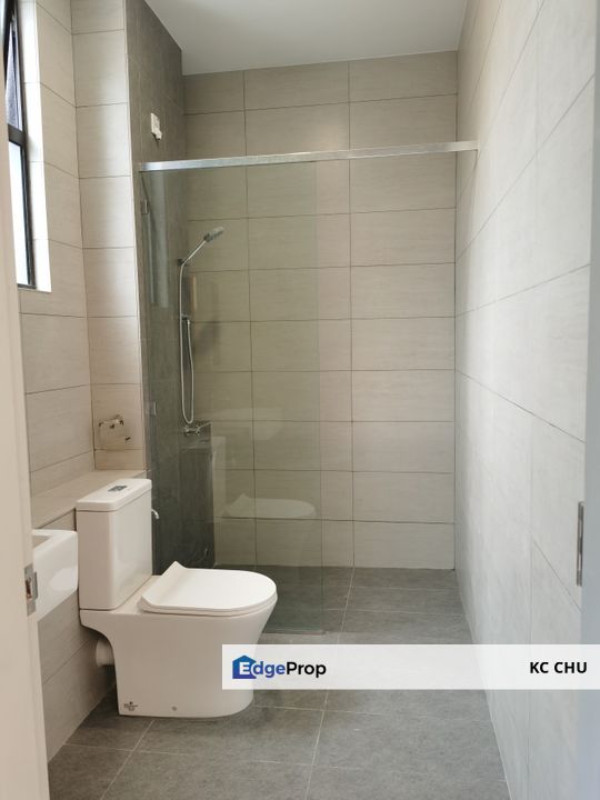 HOT Promo ! Seremban 2- Storey Link Home For Sale, Negeri Sembilan, Seremban