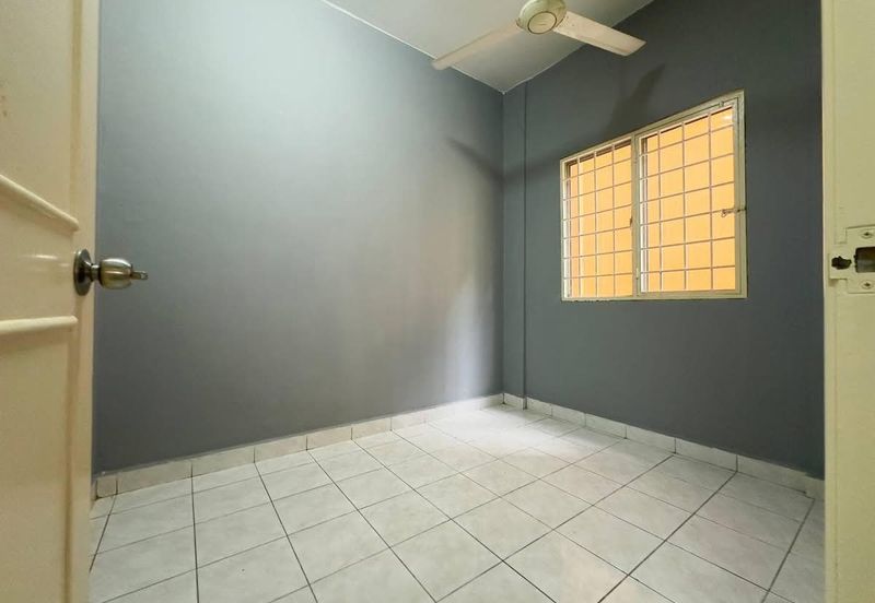 Pangsapuri Seroja Bukit Jelutong