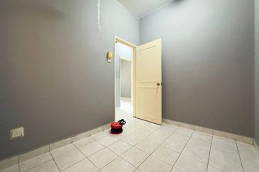 Pangsapuri Seroja Bukit Jelutong