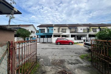 SU3 @ Bandar Saujana Utama